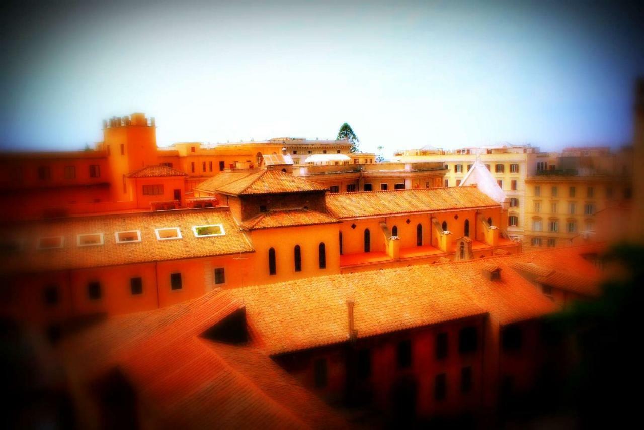 Rhome Sweet Rhome Roma
